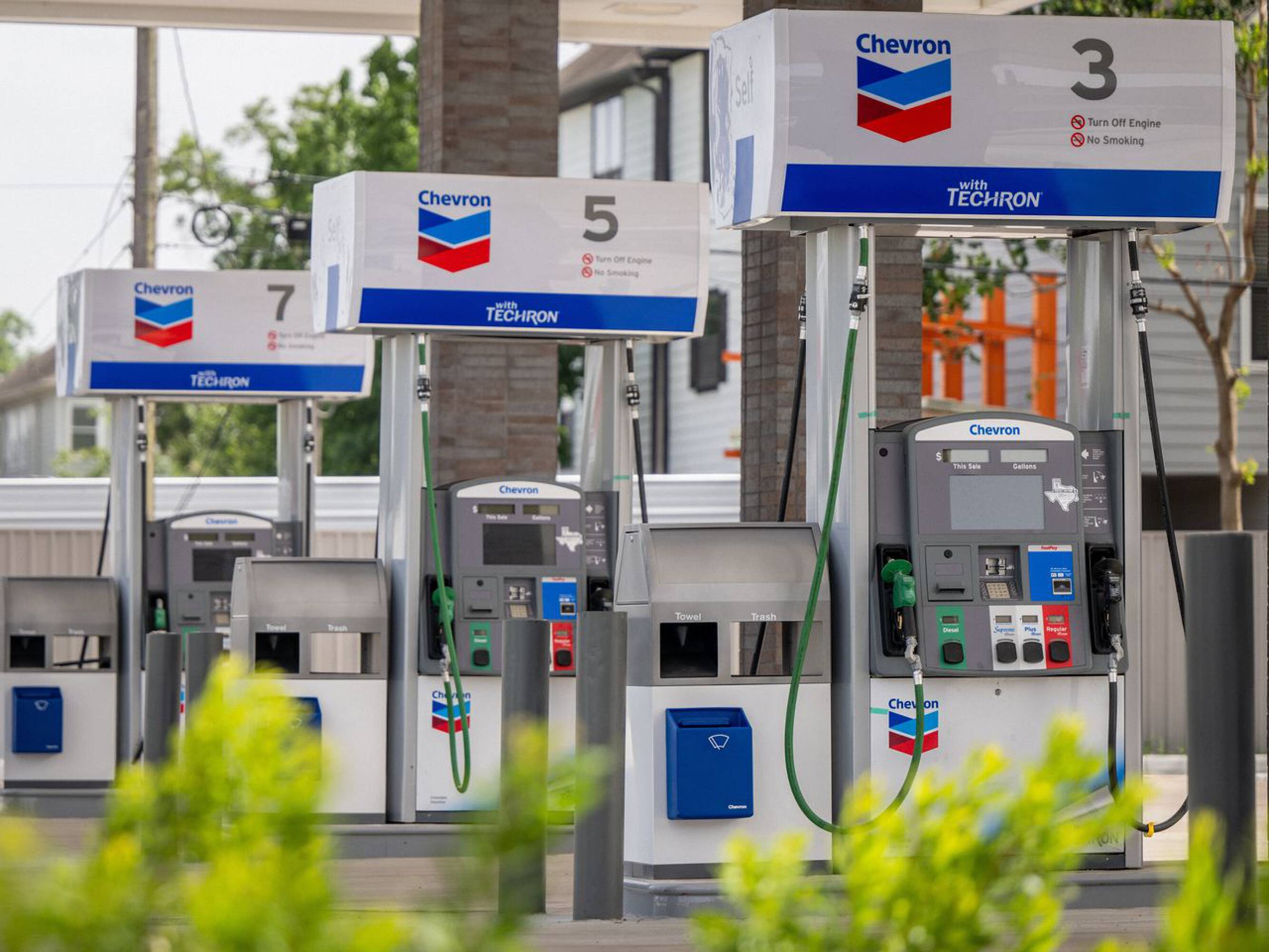 Commercial Property for Sale in Zephyrhills Florida 33540